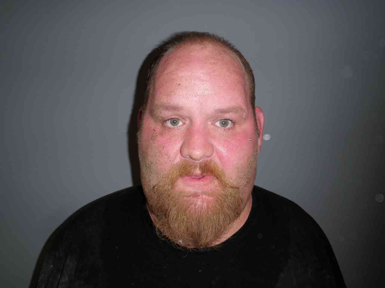 Police wrestle 364-pound, 6-foot Manchester man to ground, charge him with assaulting Londonderry officers post image