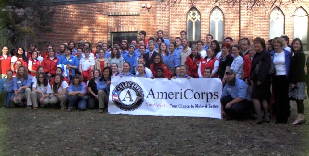 Aug. 22: AmeriCorps and the city join forces for Manchester Clean-Up Day post image