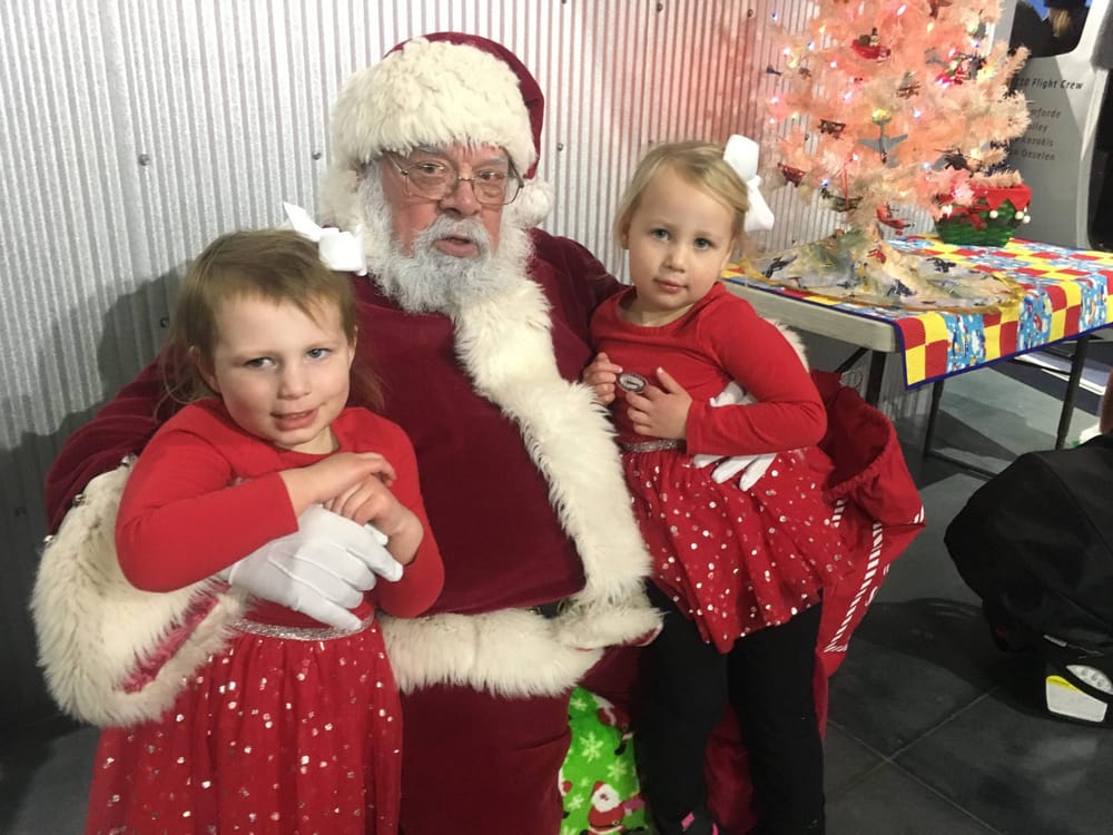 Dec. 12: Santa Claus to arrive by helicopter at Aviation Museum post image