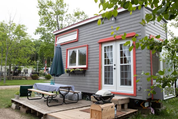 Should NH require towns to allow tiny houses? post image