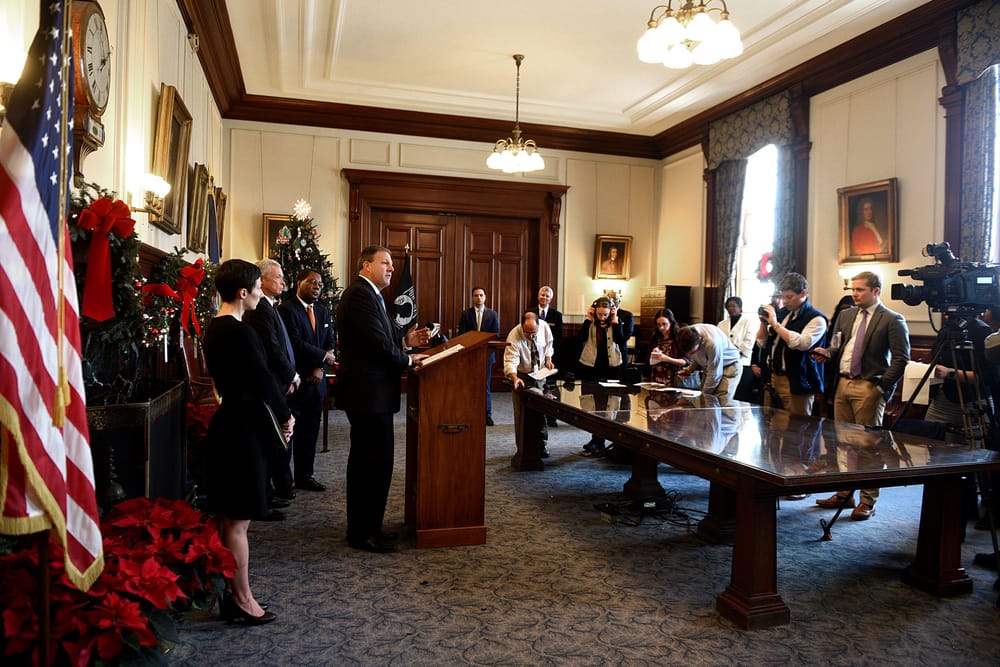 Most diversity council members resign over governor signing ‘divisive concepts’ legislation post image