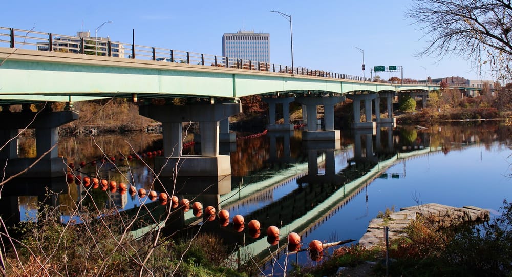 Amoskeag Bridge westbound on-ramp to close  March 12 for construction project post image