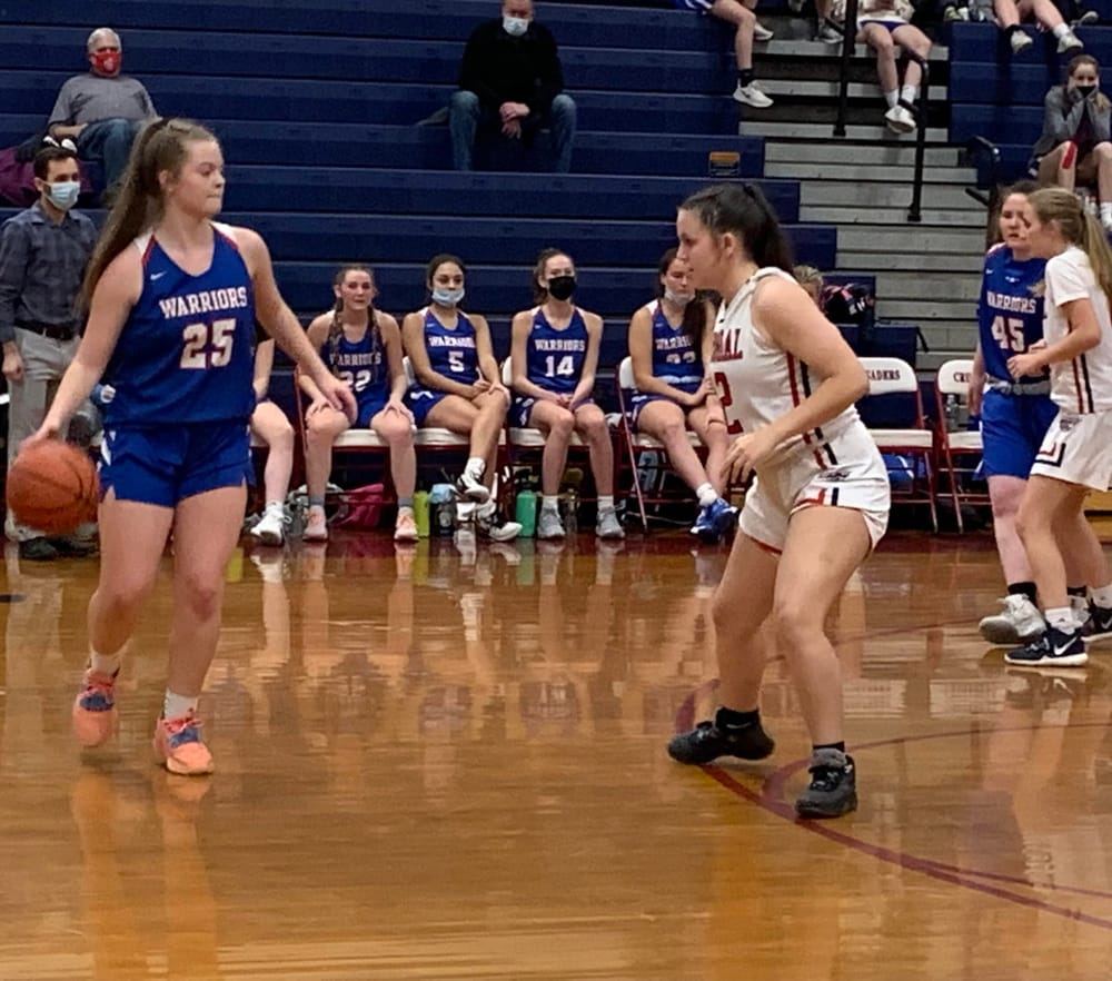 Fast start carries Central girls past Trinity, 65-37 post image