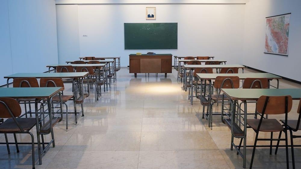 Republican lawmaker proposes bill to dissolve cooperative school districts post image