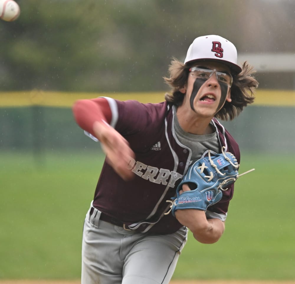 Cougars extend unbeaten start to season post image