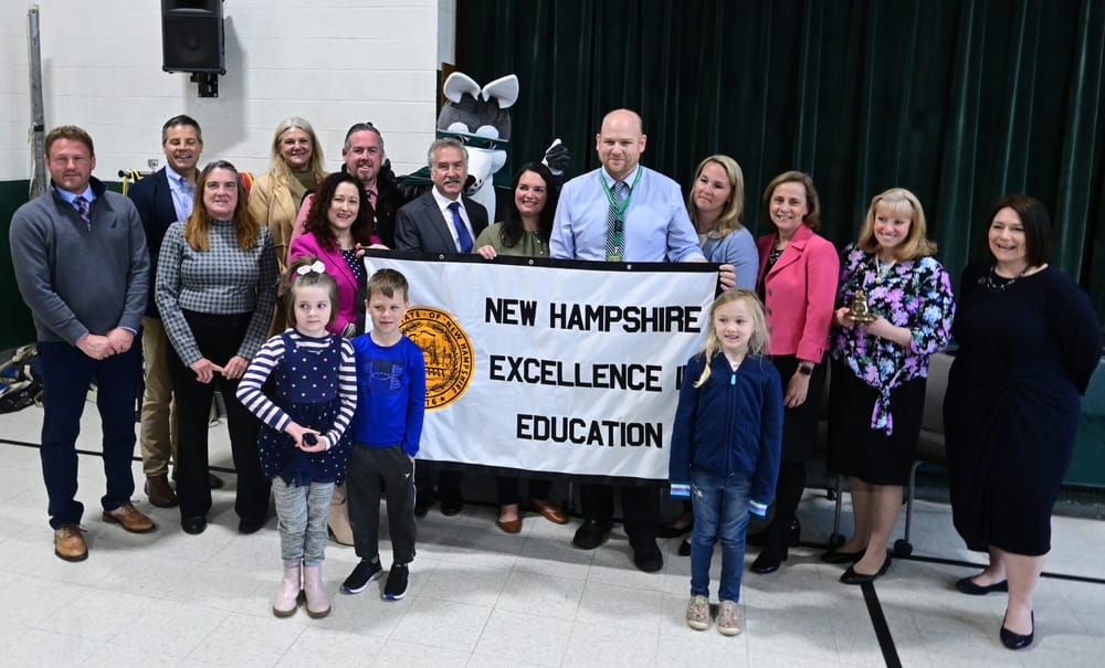 Highland-Goffe’s Falls Named Top Elementary School post image