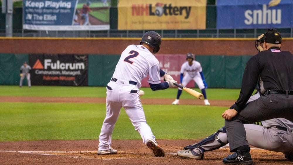Hiraldo homers twice in Friday loss post image
