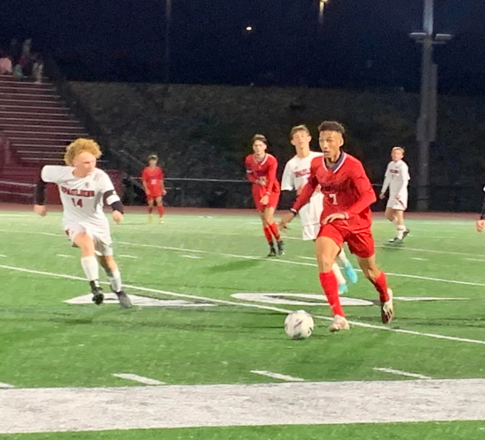 Memorial boys roll past Spaulding, 4-0, pick up 8th win of the season post image