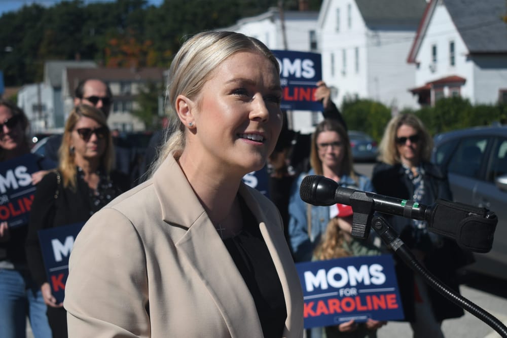 Leavitt supports parental rights in speech at Manchester public school offices post image