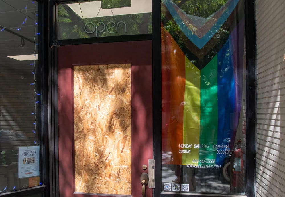 Custom print shop Beeze Tees on Hanover Street burglarized post image