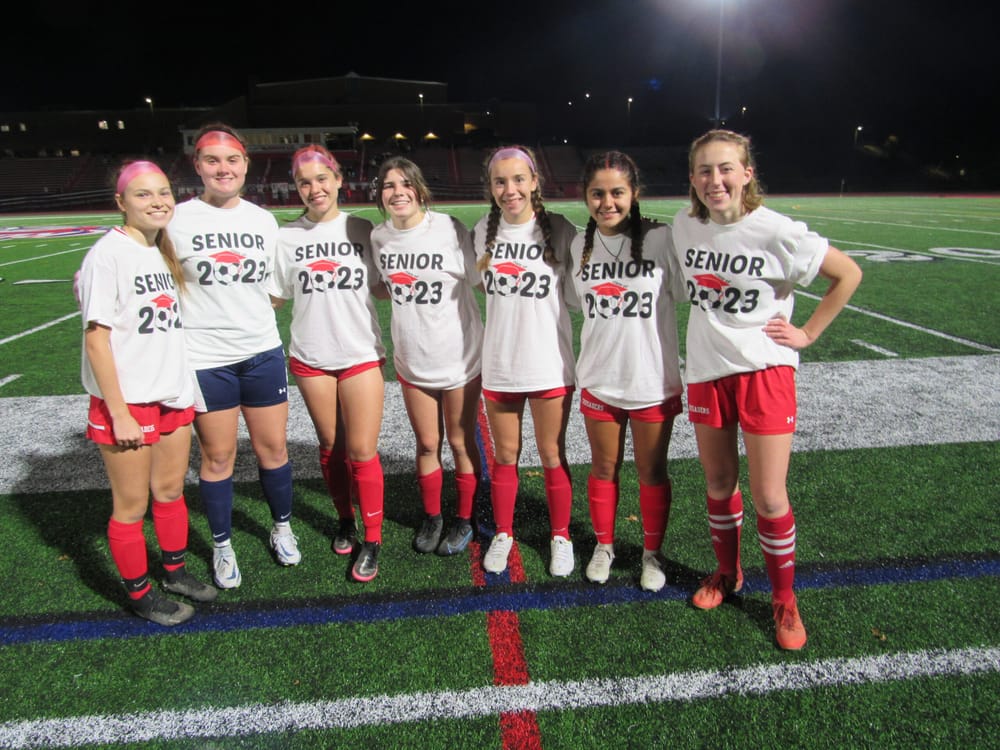 Concord speeds past Memorial 9-2 at soccer Senior Night post image