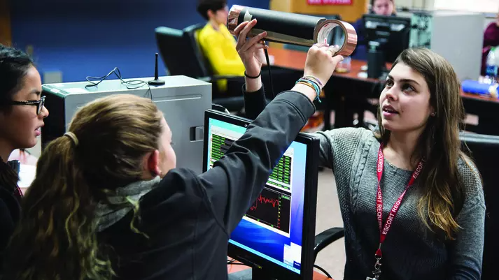 How high school students can jump-start STEM careers with BAE programs post image