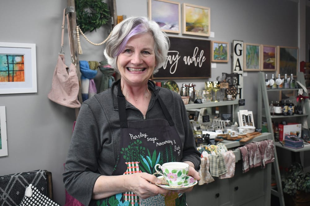 New arts and crafts boutique opens on Elm Street post image