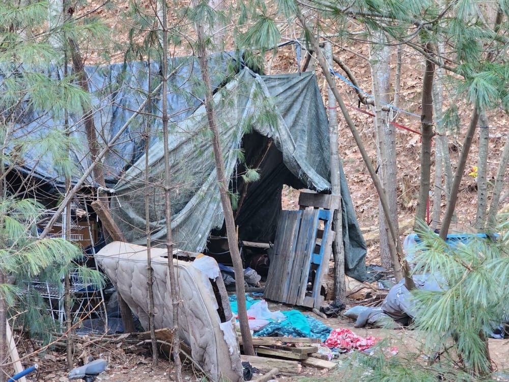 Police ID woman who died in tent on Christmas; another who gave birth in a tent arraigned in court post image