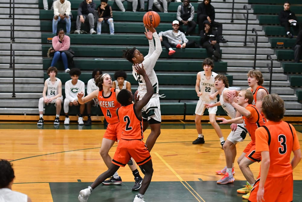 Manchester Central ends skid; Little Green tops Keene, 49-40, for first win post image