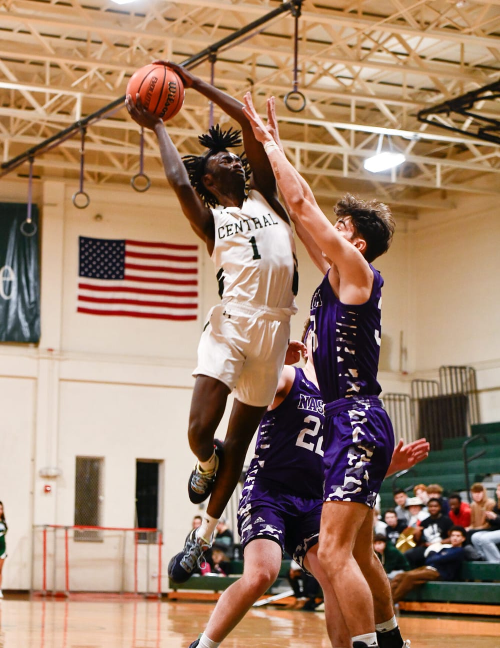 Central boys, winless through six, to “keep chopping wood” post image