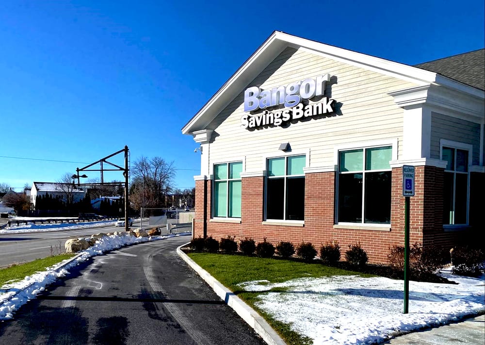 City man charged in Bangor Savings Bank robbery post image