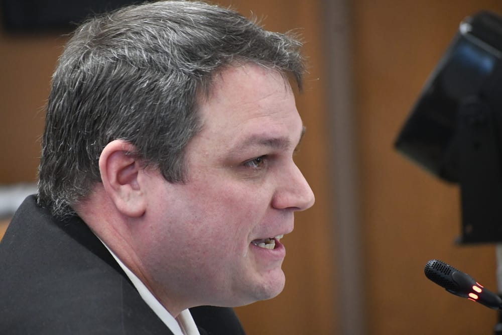 Bill proposes freeze on state-funded commuter rail post image