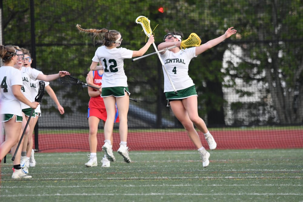 Sophomore standouts spark Central success post image