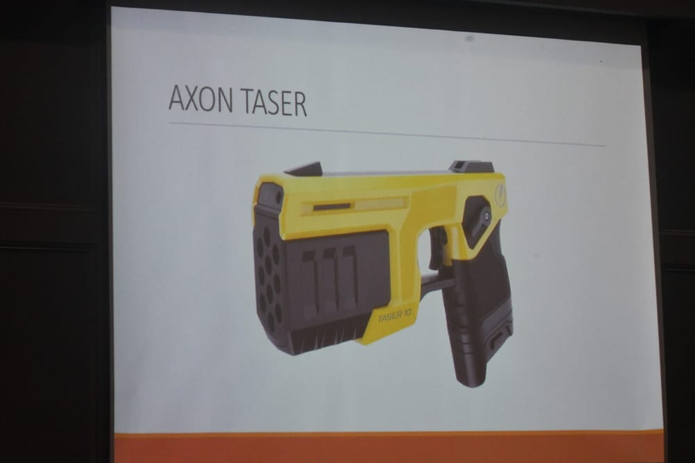 Aldermen agree to new Axon contract for MPD post image