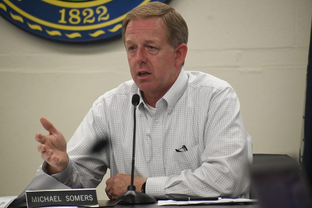 Public hearing reopened on Hooksett school bus site proposal post image
