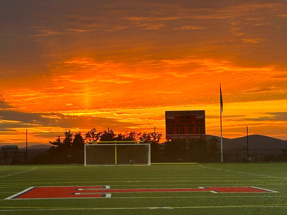 Pioneers push past Belmont, into D-III quarters post image