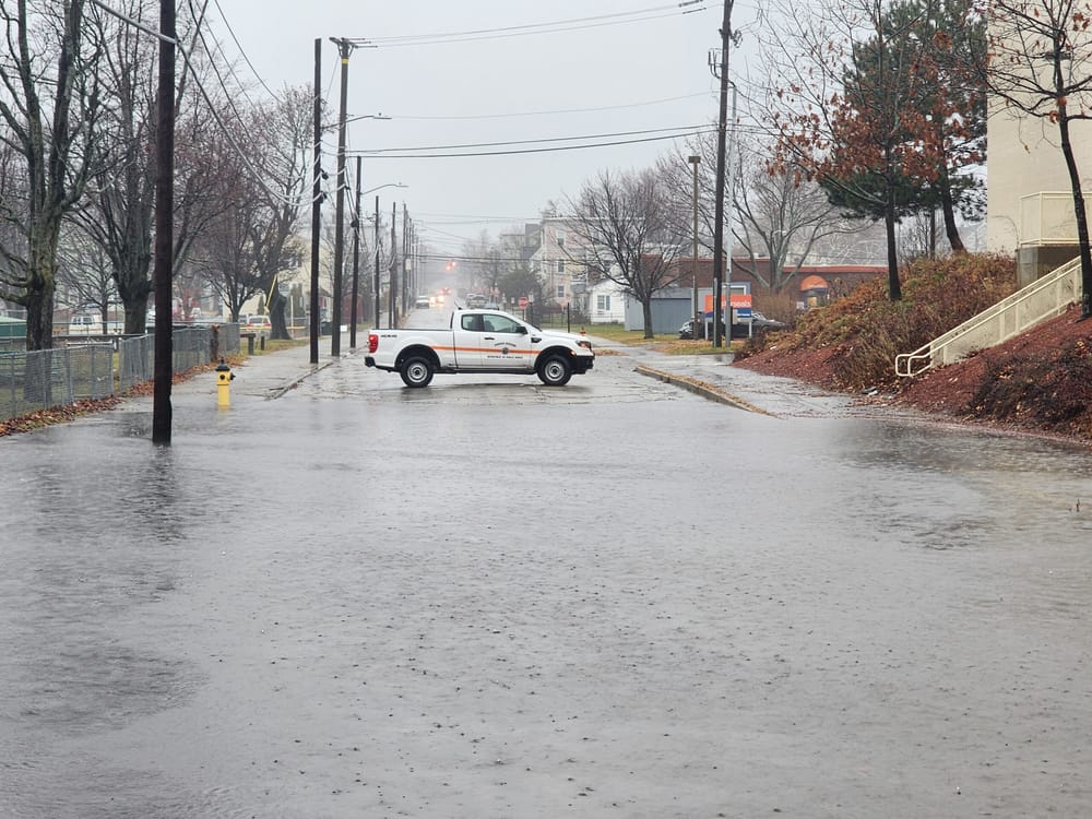 Heavy rain, winds knock out power to 50K+ across New Hampshire, flash flooding possible post image