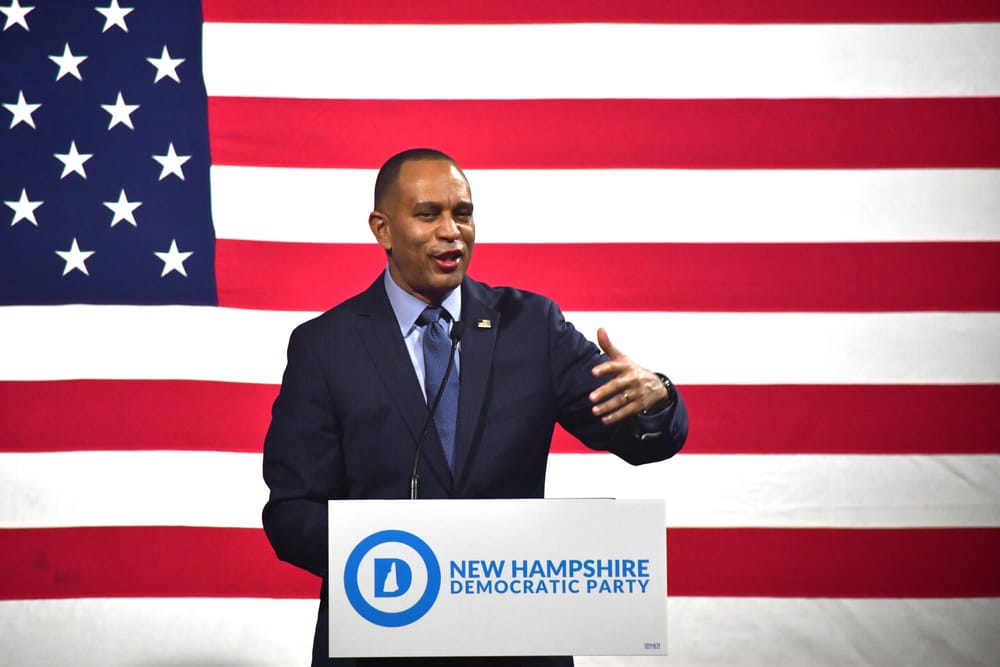 Jeffries touts Democratic achievements at NHDP event post image
