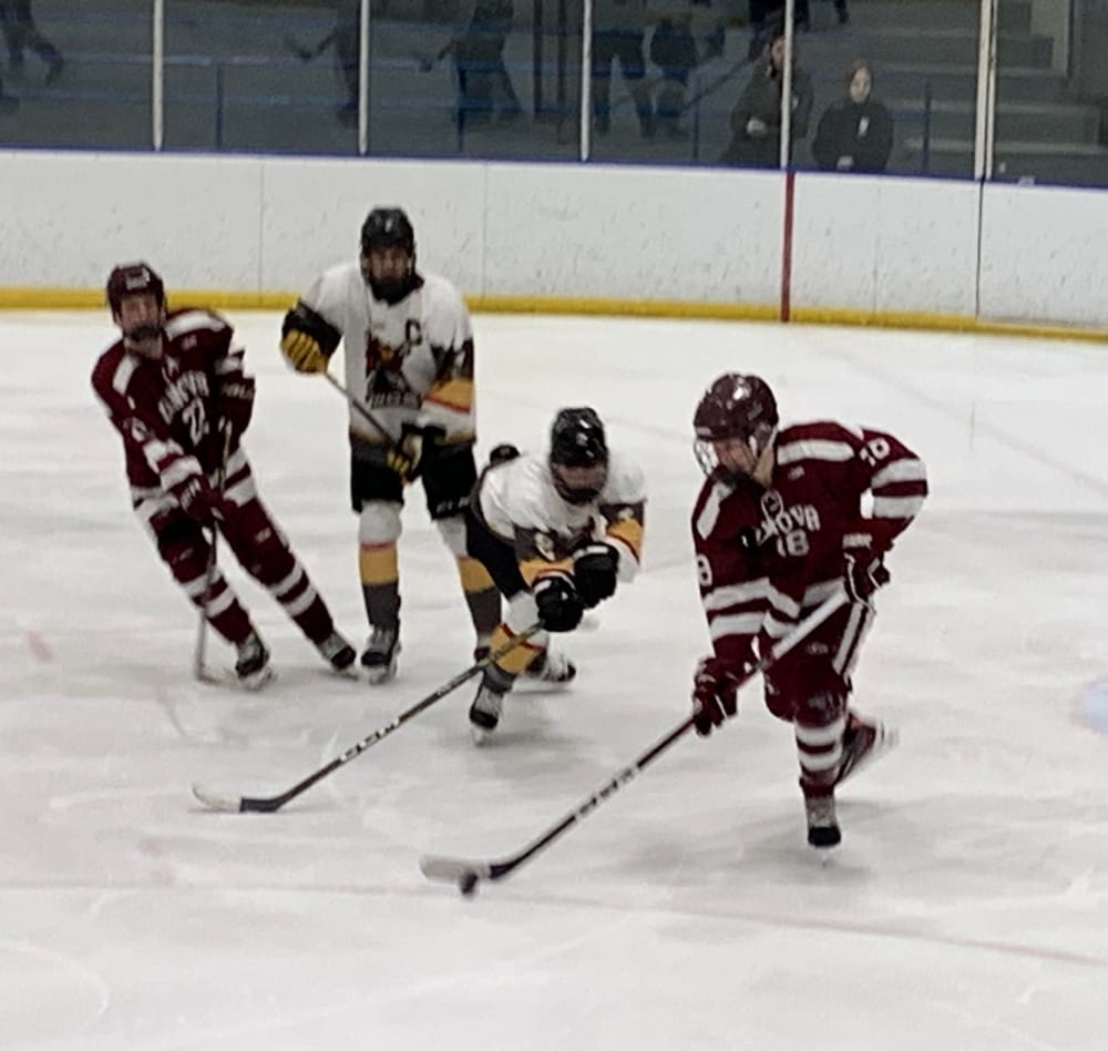 Hockey: Hanover wins bruising battle with Manchester, 4-2 post image