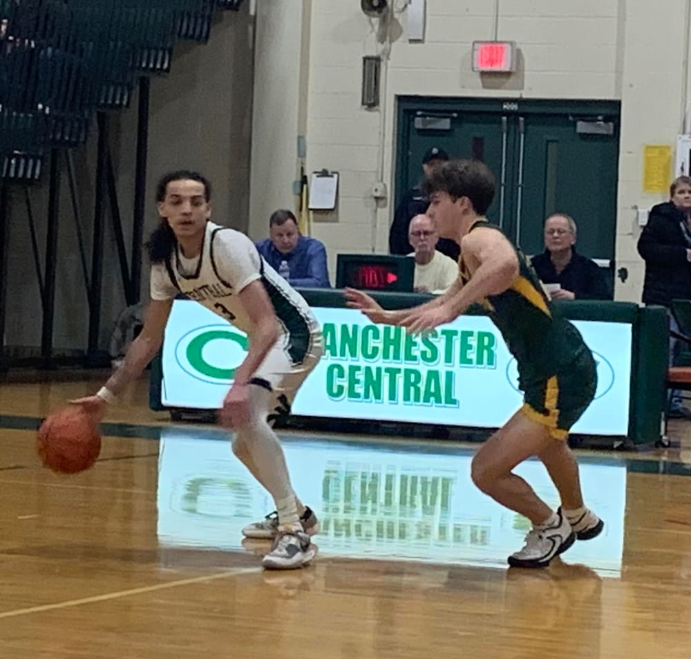 Diaz nets 26, lifts Central over Bishop Guertin, 66-55 post image