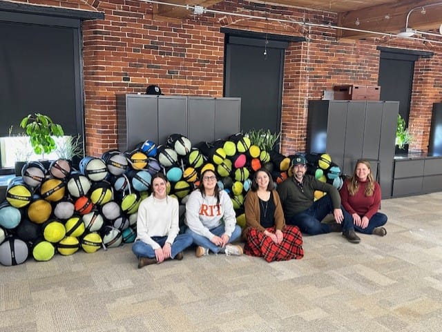 NEMO Equipment donates 100 sleeping bags to Common Man for Ukraine post image