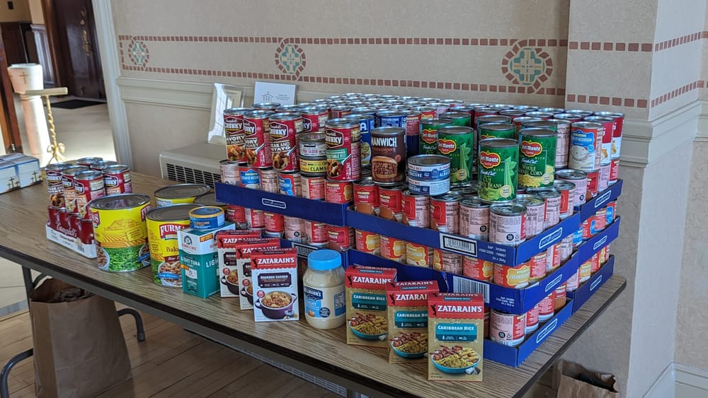 Holy Trinity Cathedral extends a helping hand – accepting donations for ‘Blessing Bags’ post image