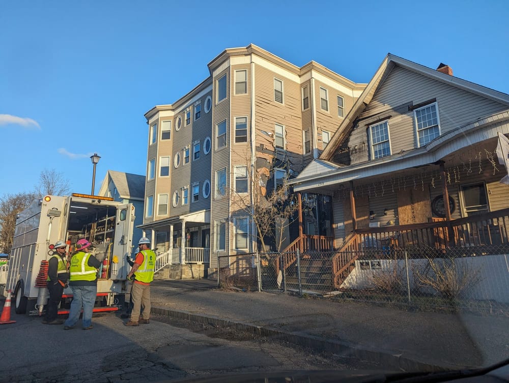 2 adults, 2 pets displaced in Central Street apartment fire post image