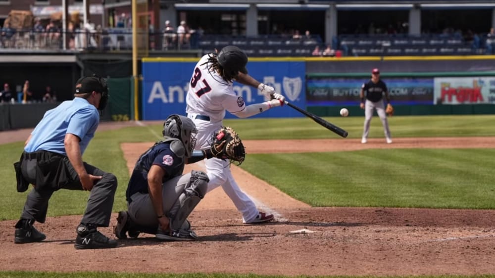 Fisher Cats offense explodes to take Somerset series post image