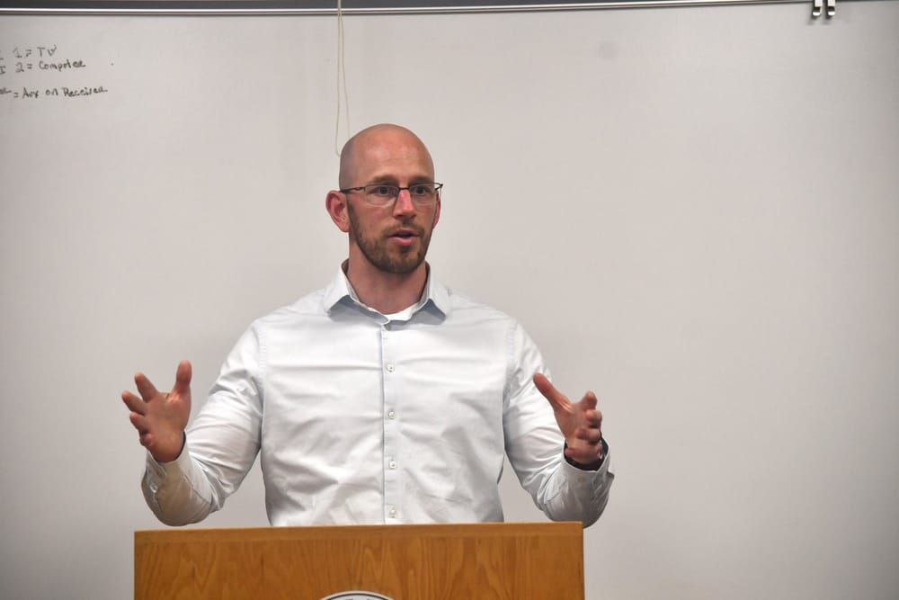 Ruais tackles questions from Ward 7 residents post image