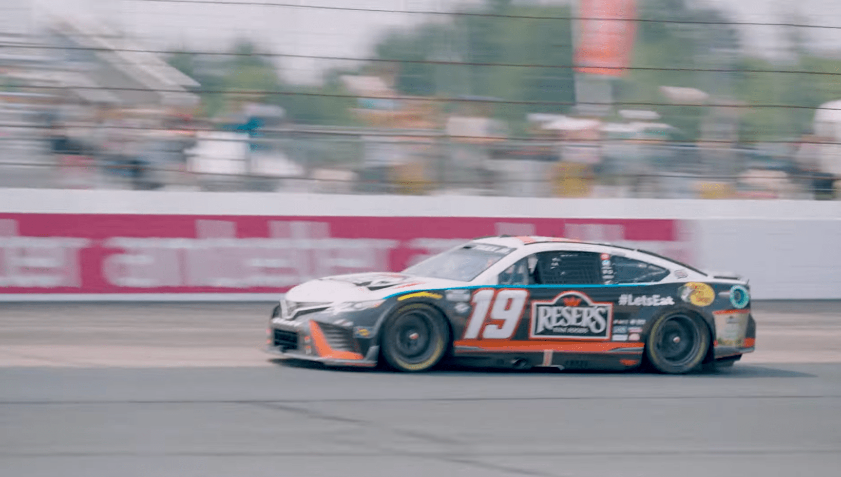 It’s NASCAR Race weekend: What you need to know about travel on NH roadways post image