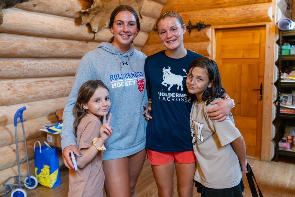 New Hampshire teens inspire Ukrainian children of war as volunteers at trauma counseling retreat post image