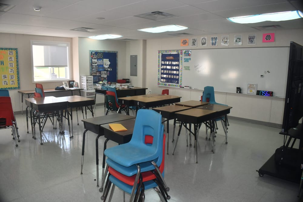 Manchester School District gives folks a look into new modular classrooms post image