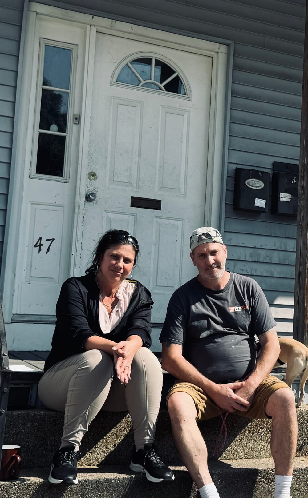 Couple scammed out of $500 deposit on rental house post image