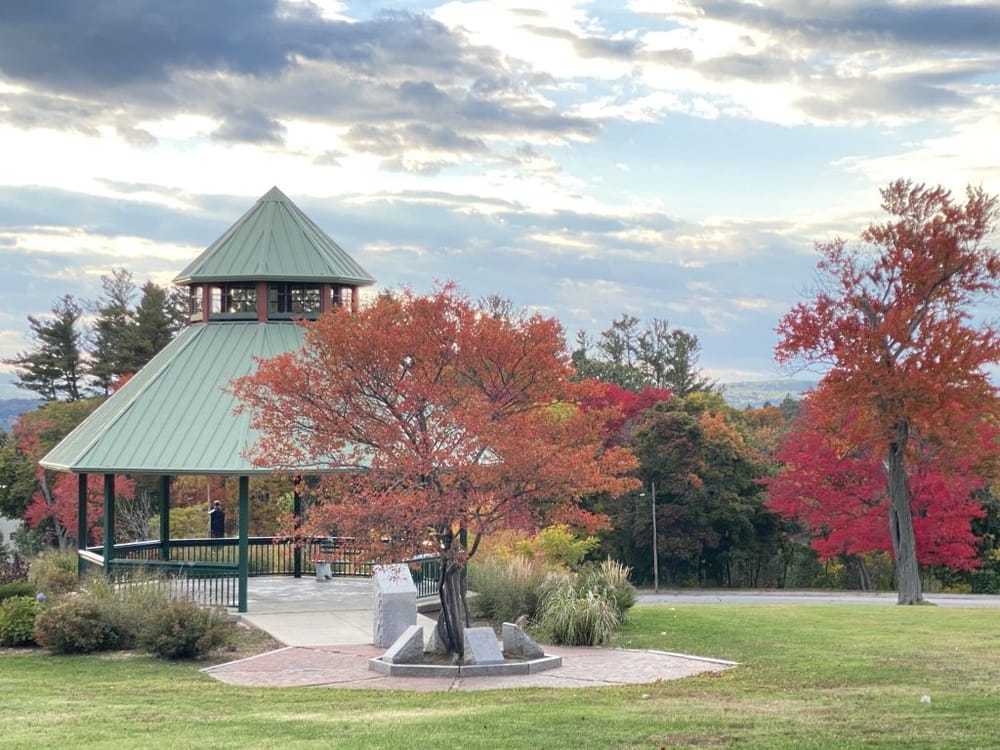 Manchester Parks and Rec hosts Movie in the Park: Hocus Pocus post image