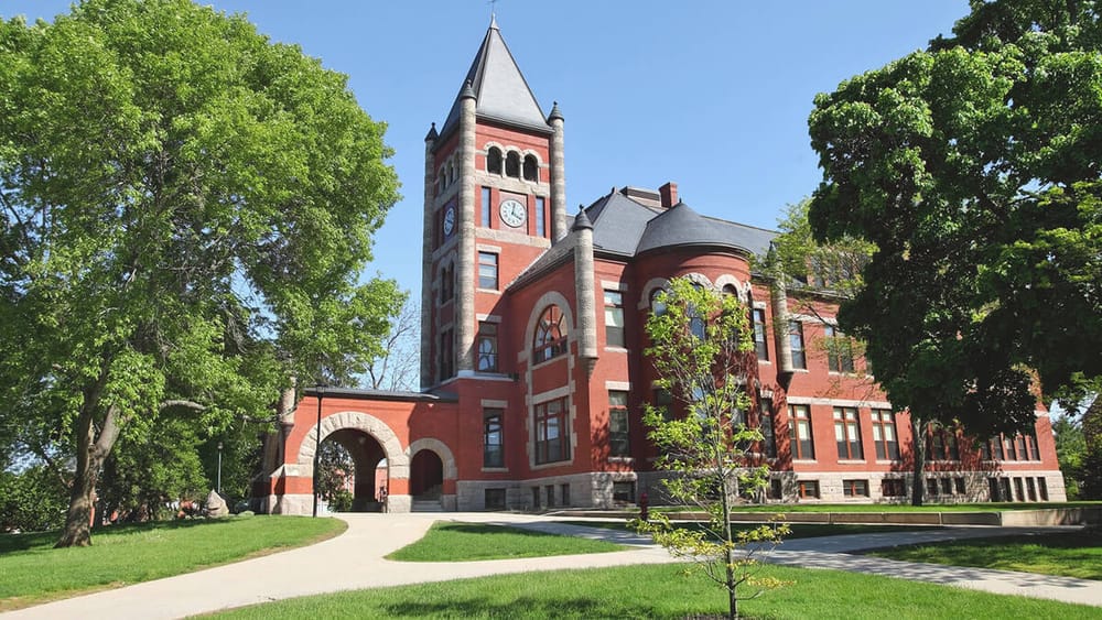 UNH reports $252 million in external research funding received in 2024, a 20% increase post image
