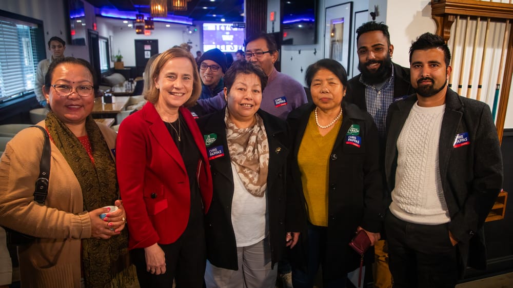 Dems make one last campaign stop, at Dancing Yeti post image