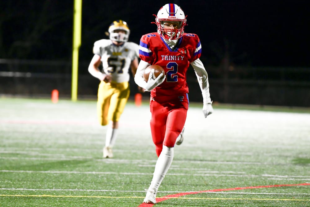 Week in Sports (11/4-11/10): First-time champ crowned, three Queen City football teams battle in playoffs & more post image