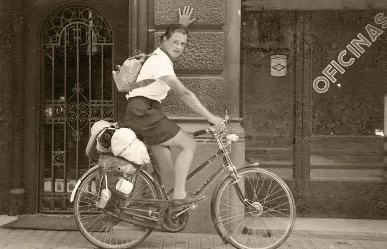 Pedals & Pathways: Survey, Idaho Stop, Sammy’s Law, Dervla Murphy, RAGBRAI post image