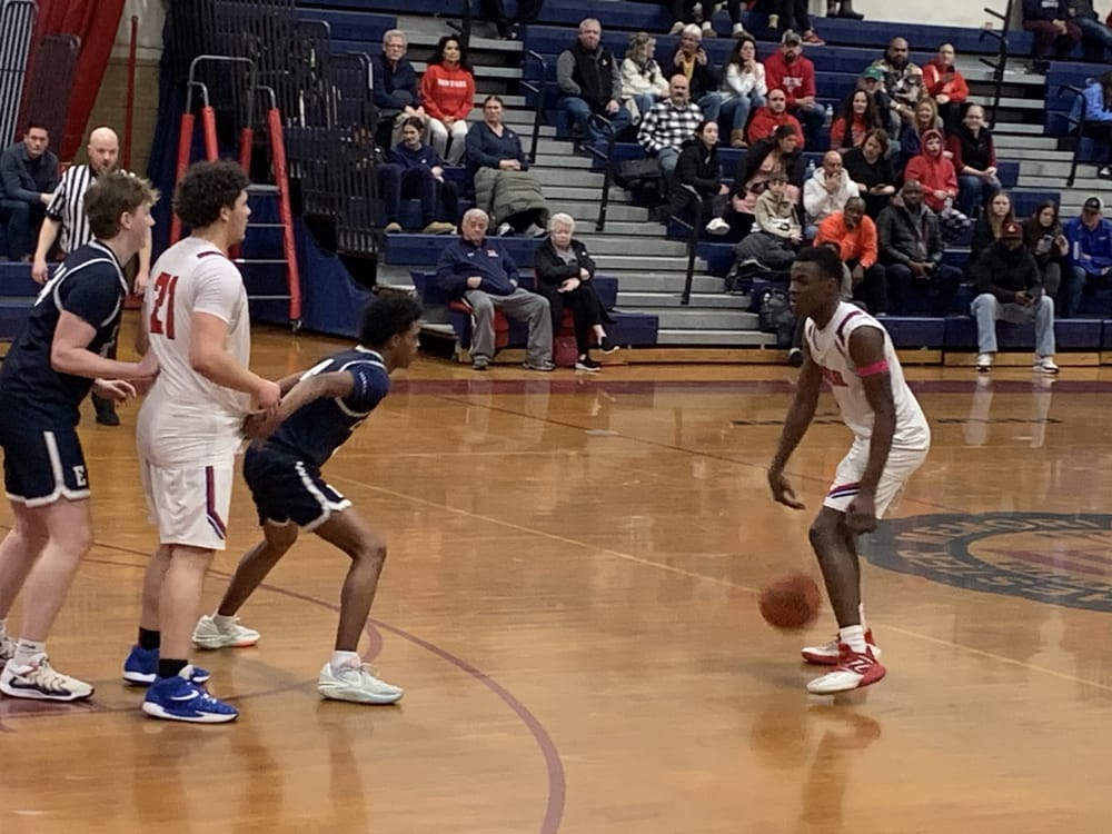 Blue Hawks soar past Crusaders, 56-38 post image