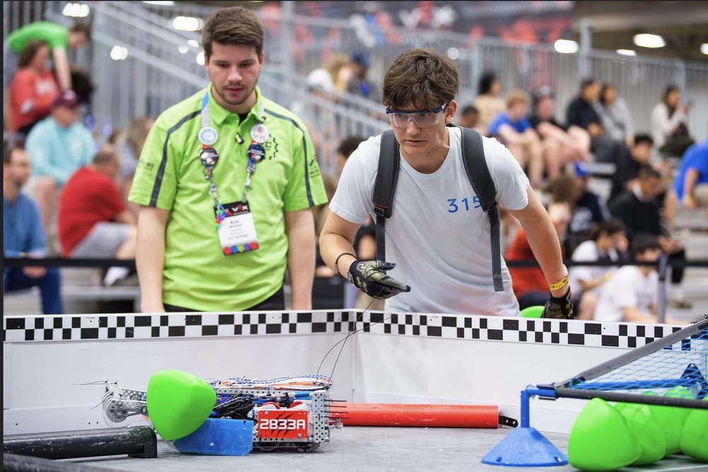 VEX Robotics VT/NH State Championship heads to MCC this weekend post image