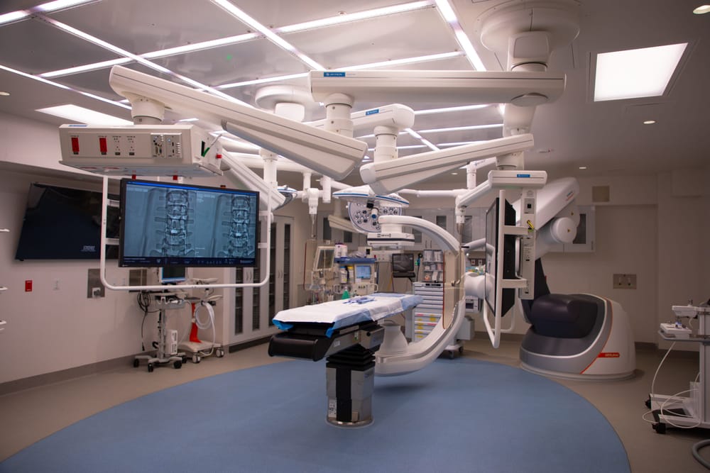 Elliot Hospital offers new technology for advanced complex surgical procedures post image
